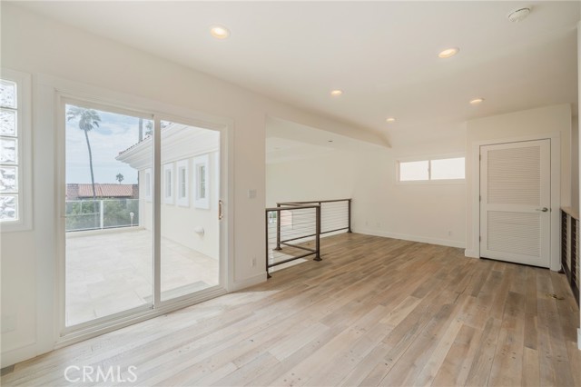 MLS #SB25222056 image #16