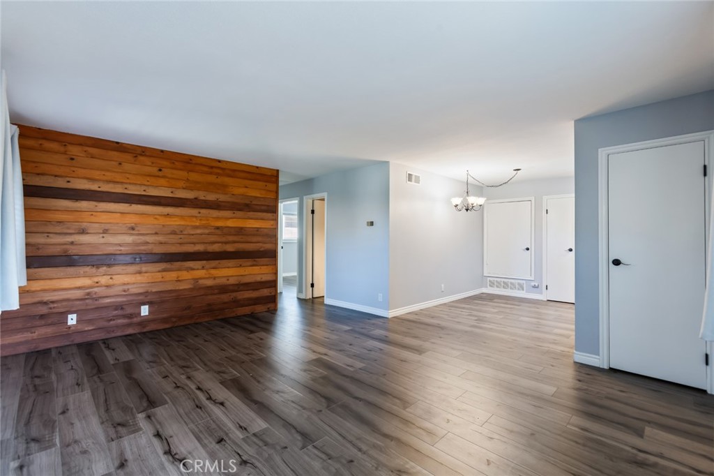 MLS #SB25222158 image #3