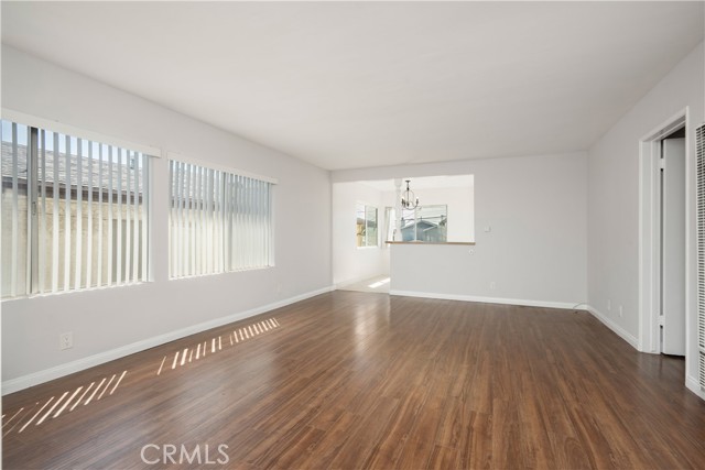 MLS #SB25222305 image #10