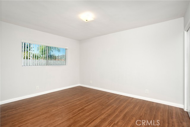 MLS #SB25222305 image #9