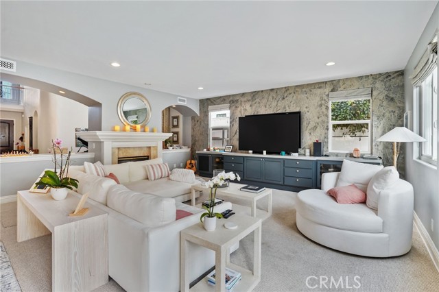 MLS #SB25222412 image #8