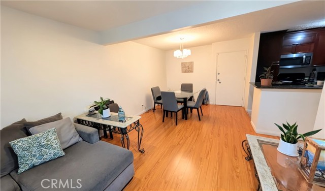 MLS #SB25222536 image #3