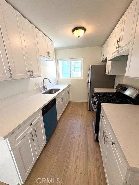 MLS #SB25222853 image #16