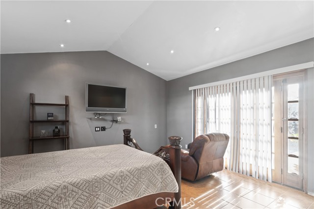 MLS #SB25223781 image #11