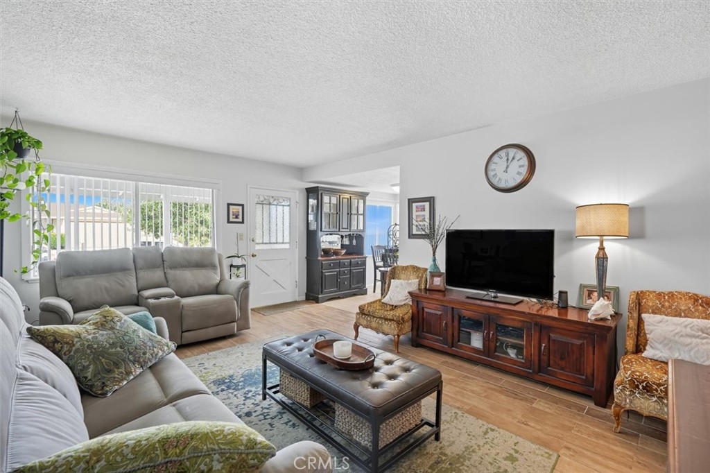 MLS #SB25224333 image #3