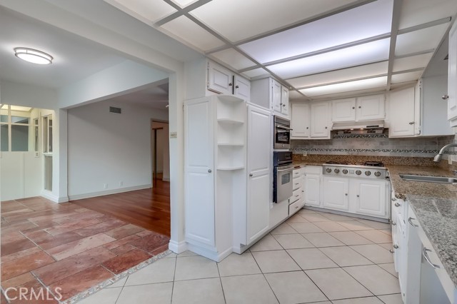 MLS #SB25224543 image #11