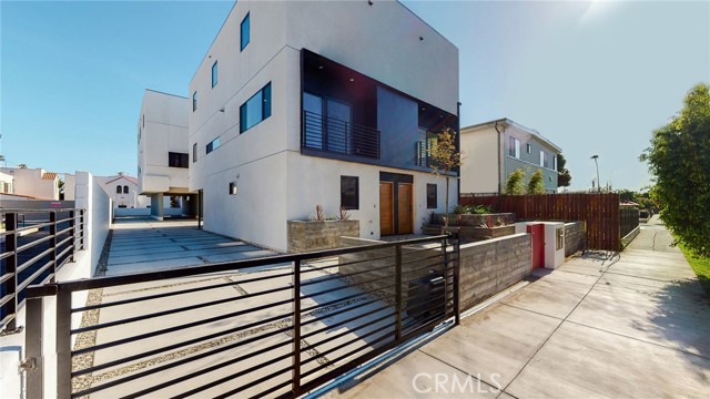 MLS #SB25224786 image #1