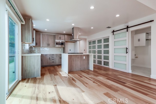 MLS #SB25224842 image #6