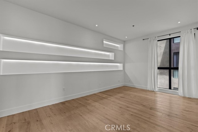 MLS #SB25225375 image #8