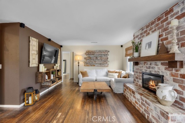 MLS #SB25225680 image #4