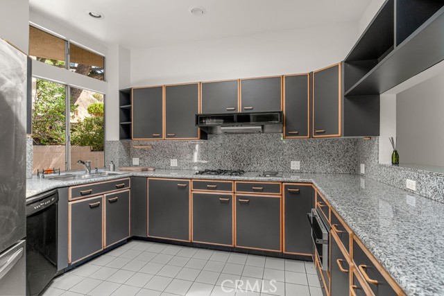 MLS #SB25225759 image #9