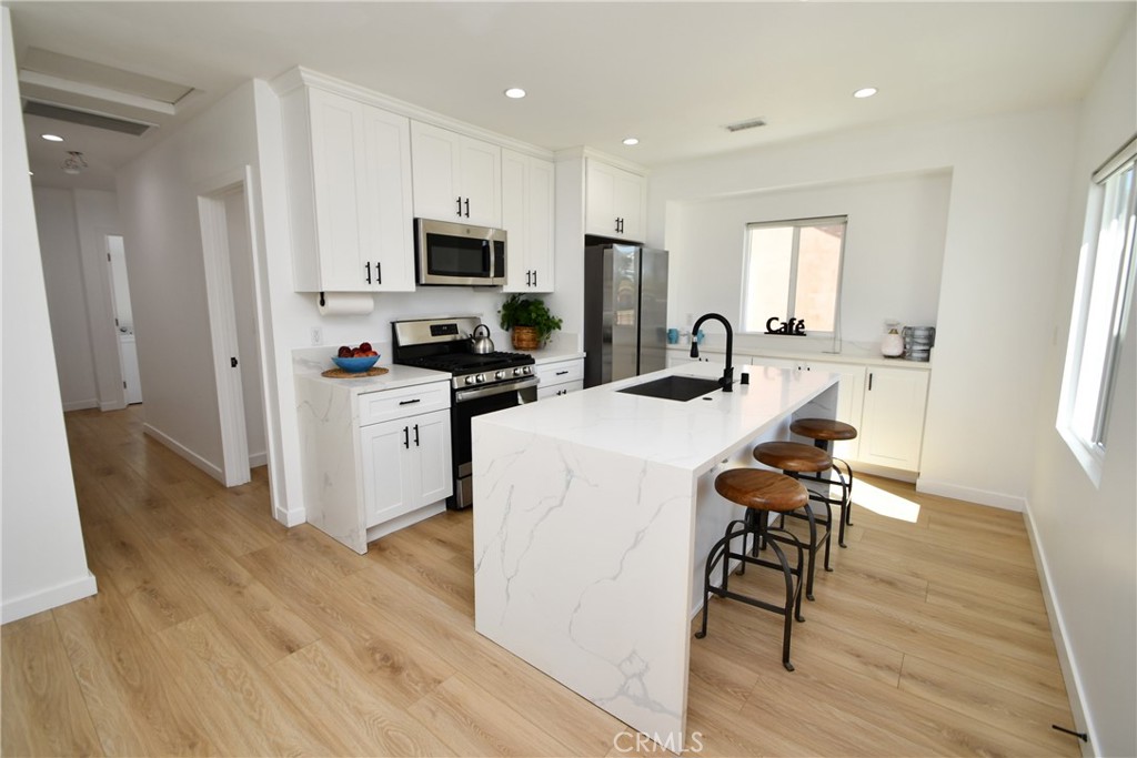 MLS #SB25225854 image #2