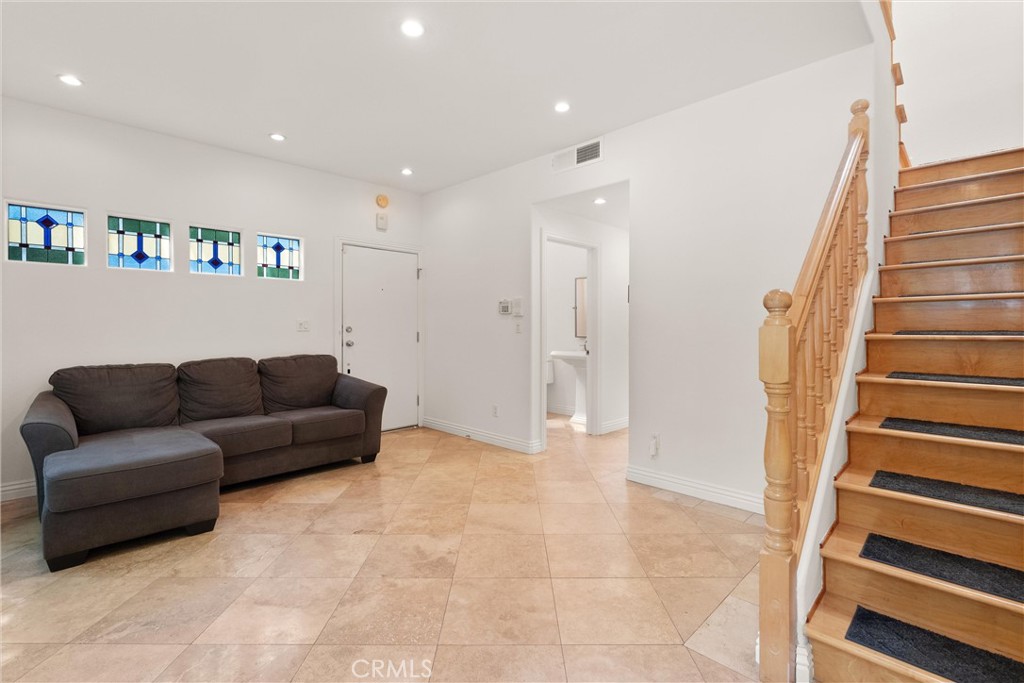 MLS #SB25225879 image #6