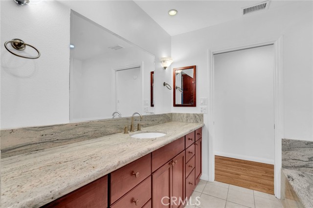 MLS #SB25225954 image #12