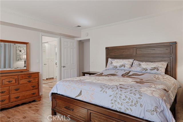 MLS #SB25227102 image #8