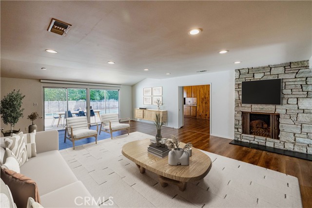 MLS #SB25227201 image #5