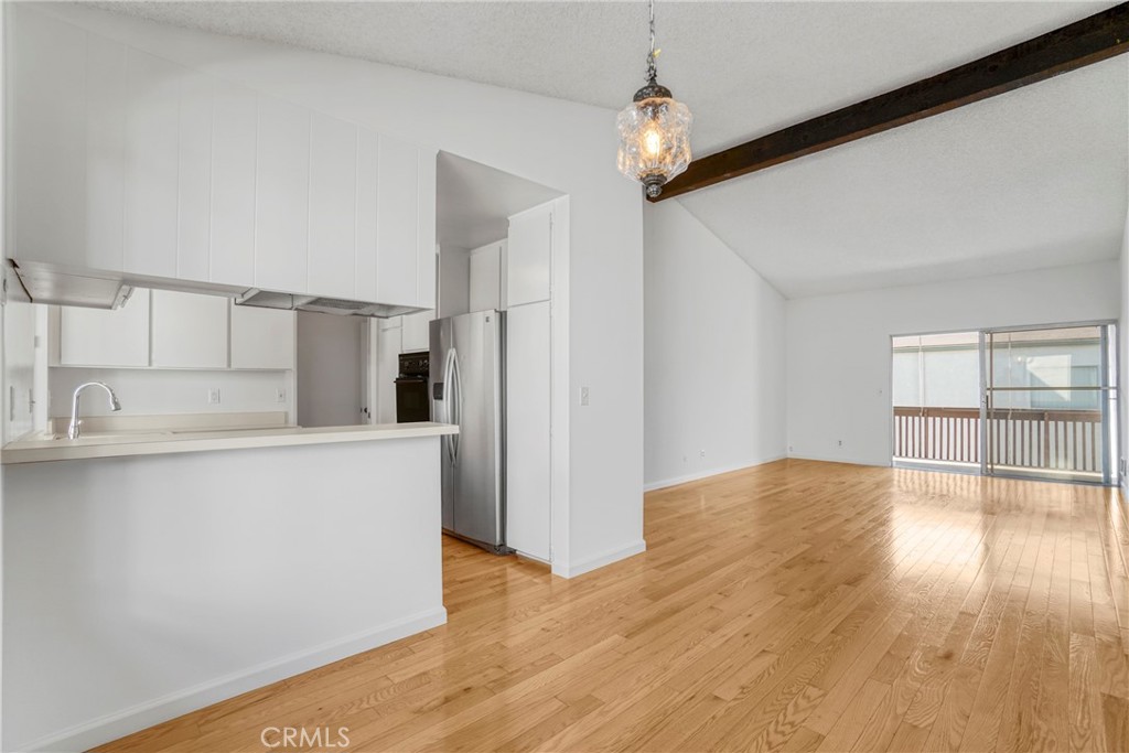 MLS #SB25228228 image #14