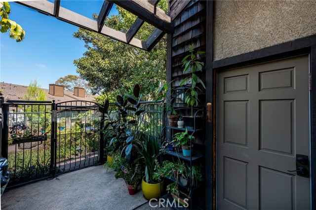 MLS #SB25228271 image #1