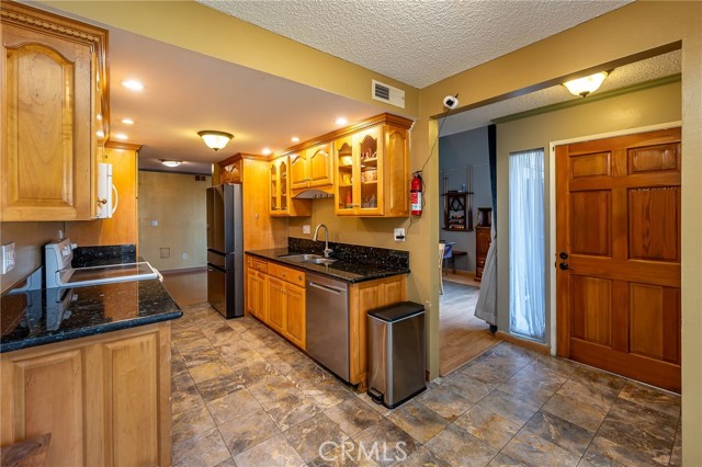 MLS #SB25228271 image #9