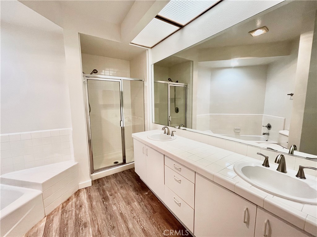 MLS #SB25228301 image #10