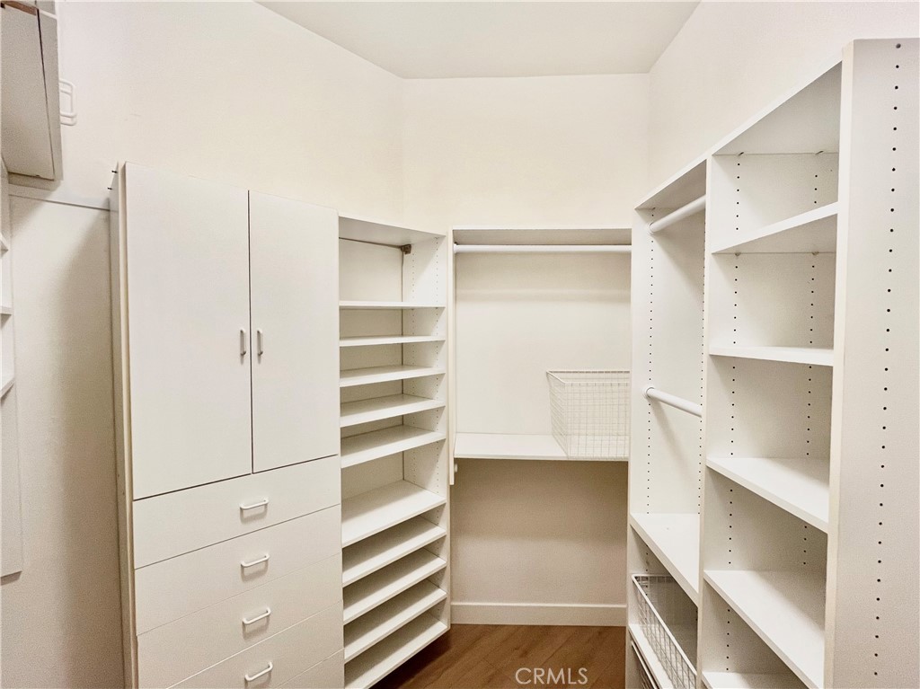 MLS #SB25228301 image #9