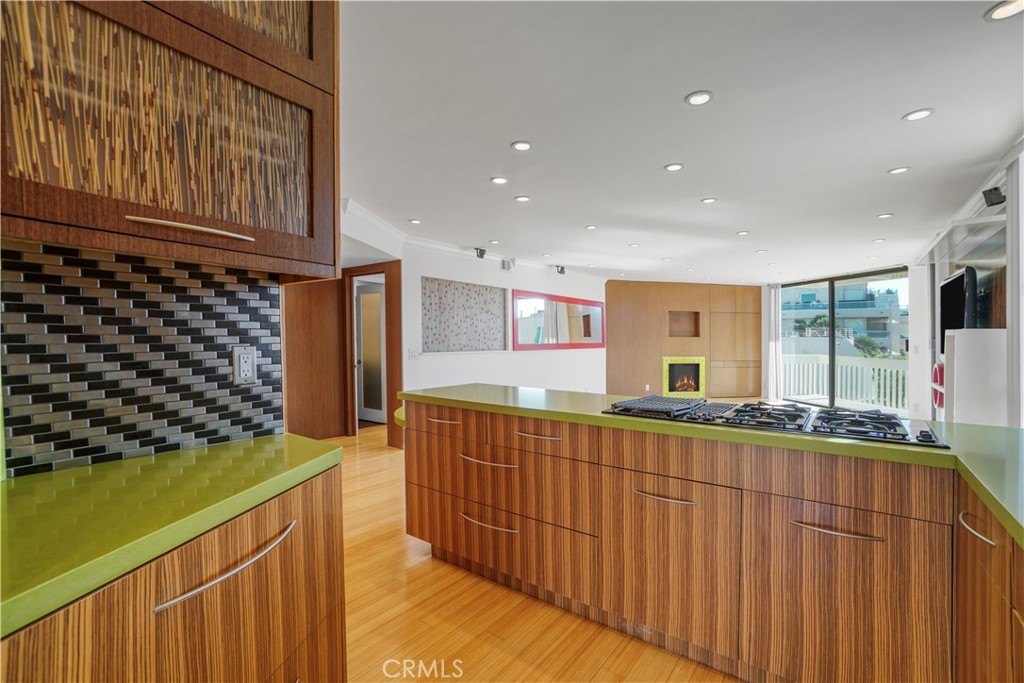 MLS #SB25228313 image #5