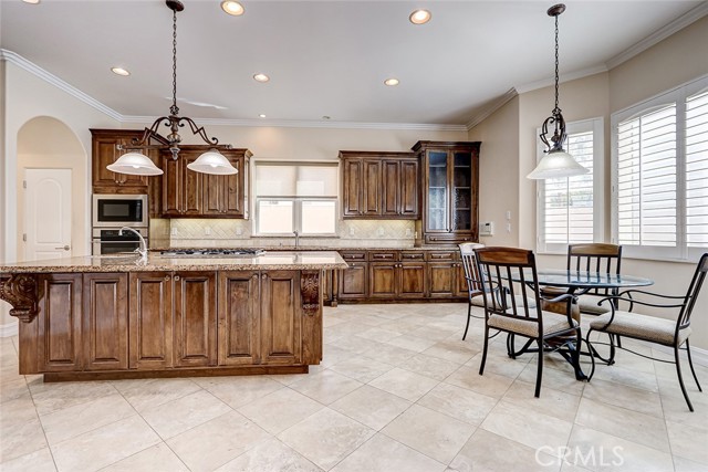 MLS #SB25228445 image #8