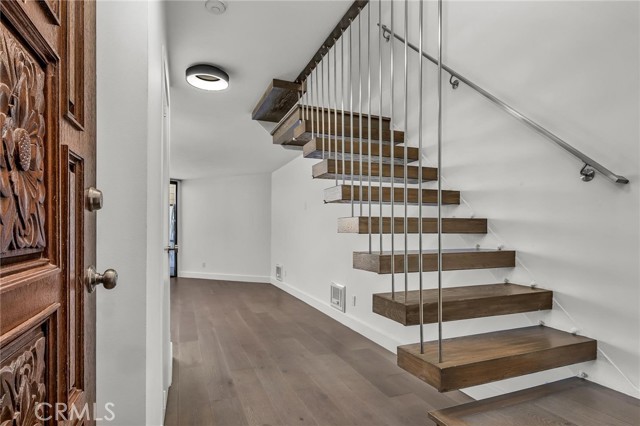 MLS #SB25228478 image #8