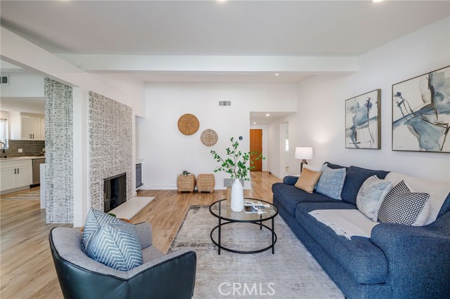 MLS #SB25229304 image #0