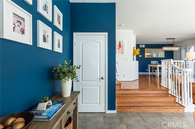 MLS #SB25229432 image #1