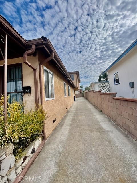 MLS #SB25229503 image #2