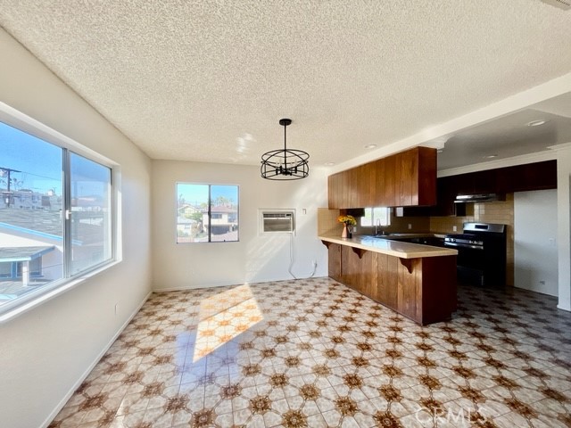 MLS #SB25229503 image #32