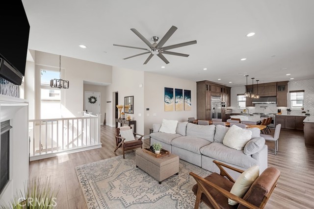 MLS #SB25229609 image #8