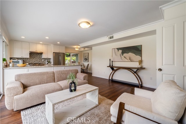 MLS #SB25229830 image #9