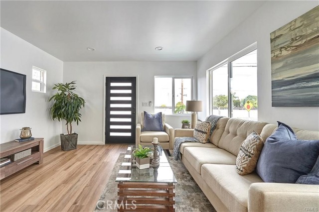 MLS #SB25232205 image #3