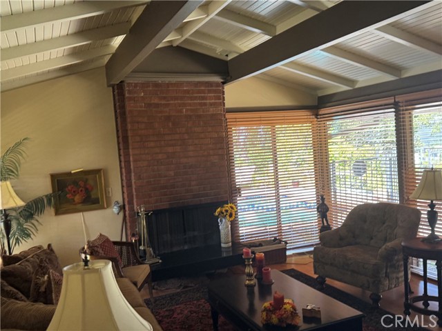 MLS #SB25232354 img 12