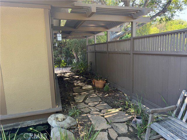 MLS #SB25232354 img 15