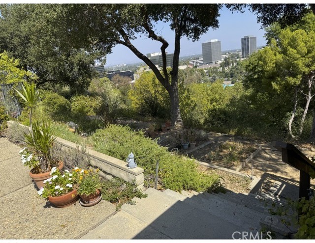 MLS #SB25232354 img 3