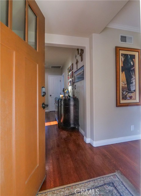 MLS #SB25233063 image #4