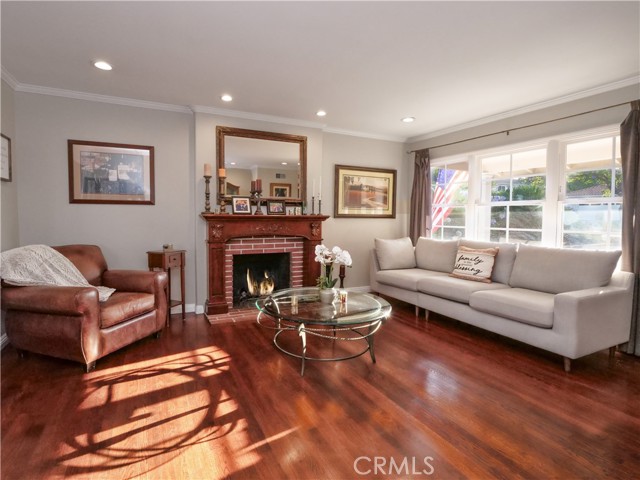 MLS #SB25233063 image #6