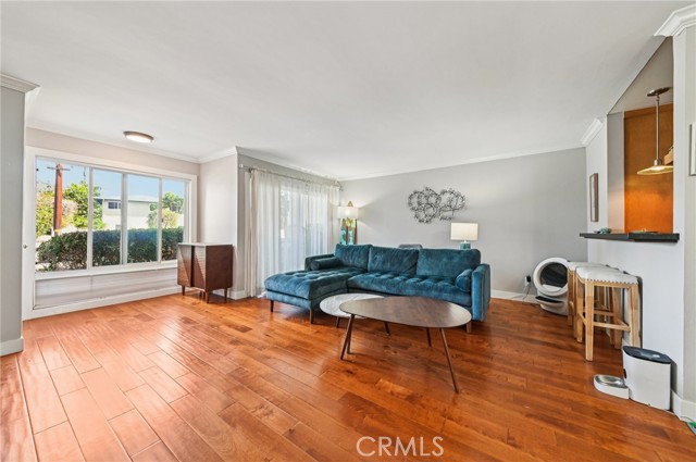 MLS #SB25233128 image #2