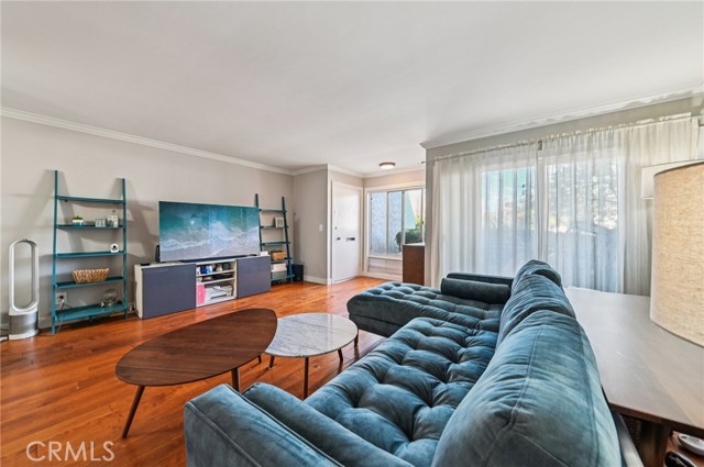 MLS #SB25233128 image #5