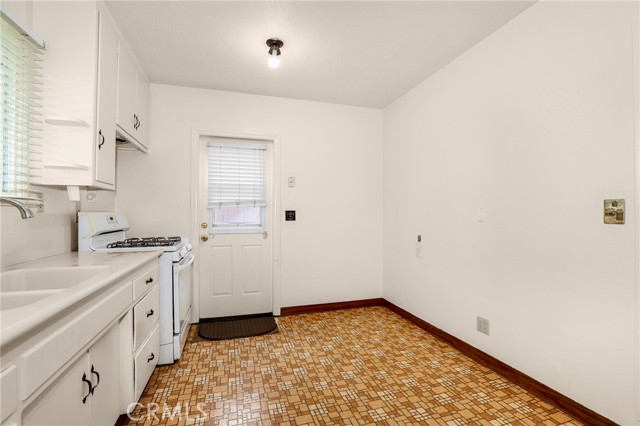 MLS #SB25233256 image #8