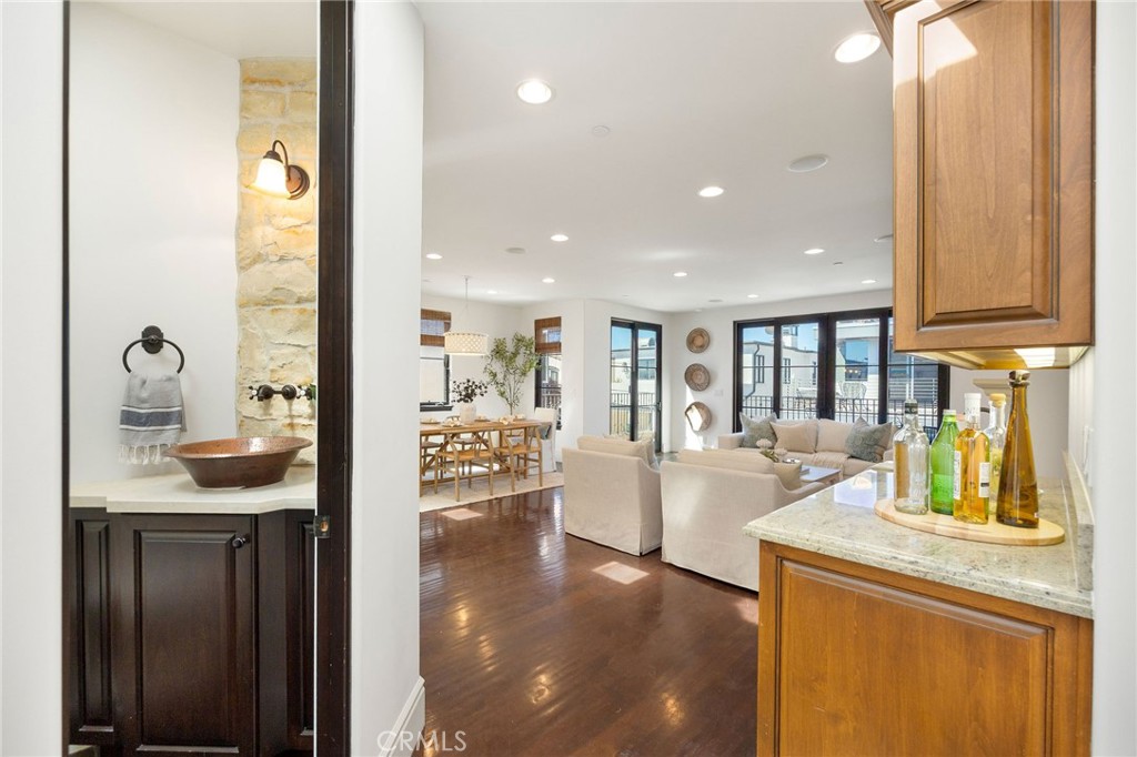 MLS #SB25233477 image #4