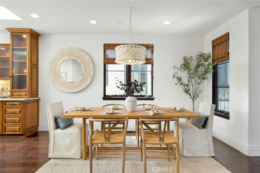 MLS #SB25233477 image #9