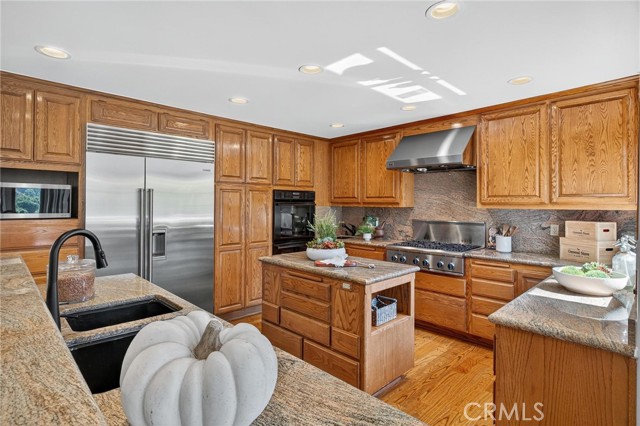 MLS #SB25233614 image #11