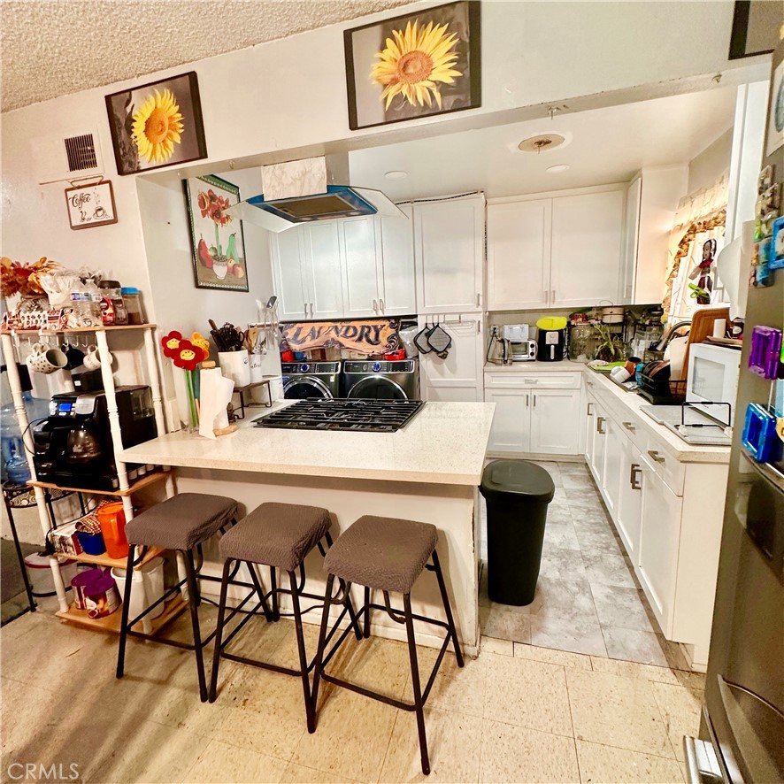 MLS #SB25233622 image #3