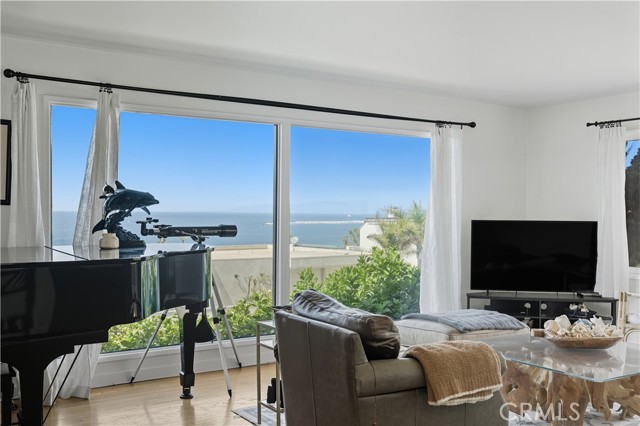 MLS #SB25234888 image #16