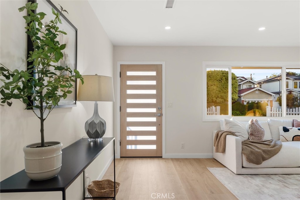 MLS #SB25235210 image #4