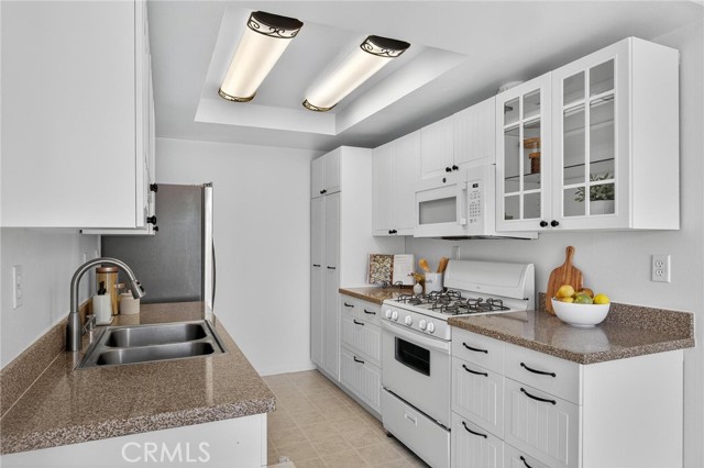 MLS #SB25235661 image #9